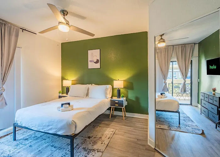 Near Airport-diablo Stadium-pool-spa-gym-parking Tempe