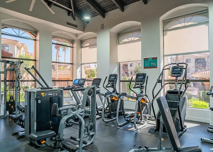 Near Airport-diablo Stadium-pool-spa-gym-parking Apartment Tempe